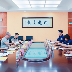 南寧市經(jīng)開區(qū)黨工委書記、管委會(huì)主任何尚漢到我司調(diào)研走訪 ... ...